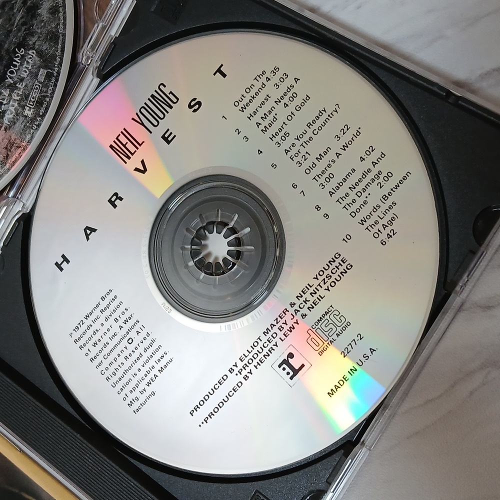 Neil Young CD Collection - Picture 11 of 16